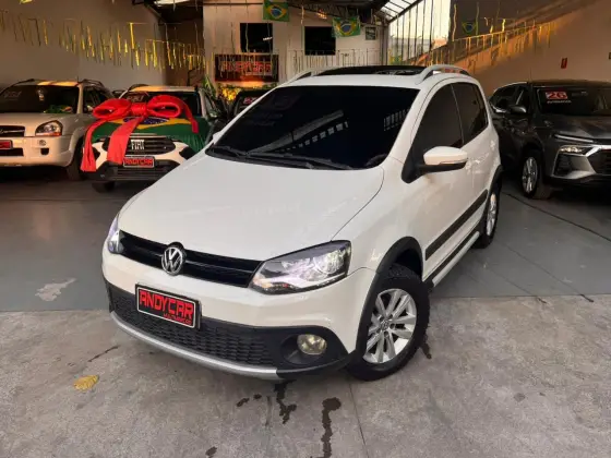 VOLKSWAGEN CROSSFOX 1.6 MI FLEX 8V 4P MANUAL