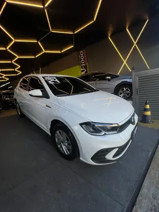 VOLKSWAGEN POLO 1.0 170 TSI COMFORTLINE AUTOMÁTICO