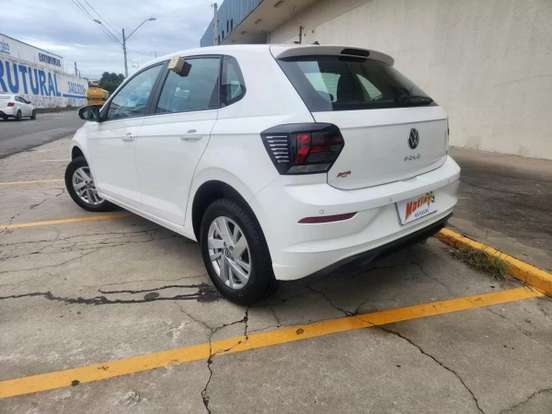VOLKSWAGEN-POLO-2023