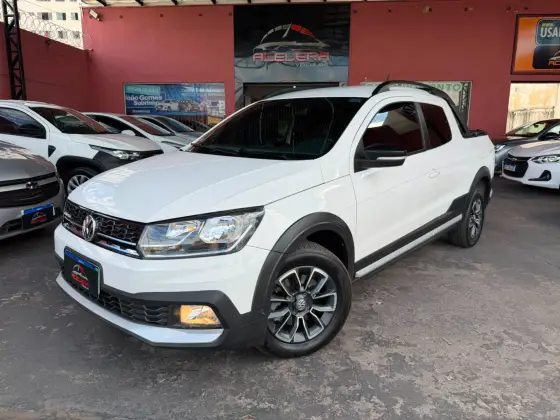 VOLKSWAGEN SAVEIRO 1.6 CROSS CD 16V FLEX 2P MANUAL VOLKSWAGEN SAVEIRO 1.6 CROSS CD 16V FLEX 2P MANUAL