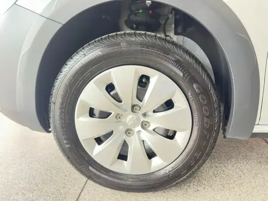 VOLKSWAGEN-SAVEIRO-2023