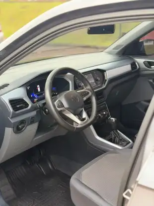 VOLKSWAGEN-T-CROSS-2023