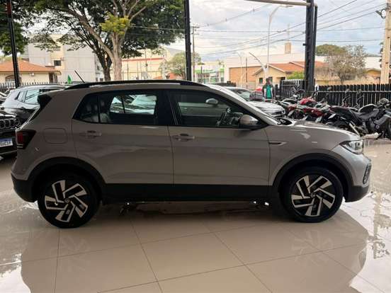 VOLKSWAGEN-T-CROSS-2024