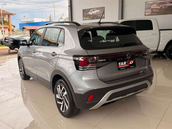 VOLKSWAGEN-T-CROSS-2024