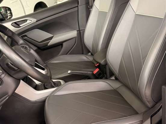 VOLKSWAGEN-T-CROSS-1.0 200 TSI TOTAL FLEX AUTOMÁTICO VOLKSWAGEN-T-CROSS-2024
