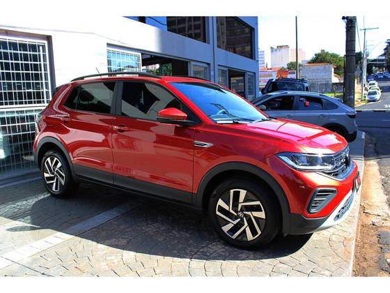 VOLKSWAGEN T-CROSS 1.0 200 TSI TOTAL FLEX COMFORTLINE AUTOMÁTICO