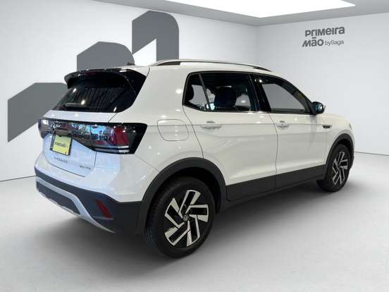 VOLKSWAGEN-T-CROSS-1.4 250 TSI TOTAL FLEX HIGHLINE AUTOMÁTICO VOLKSWAGEN-T-CROSS-2024