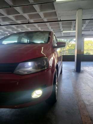 VOLKSWAGEN-FOX-2010