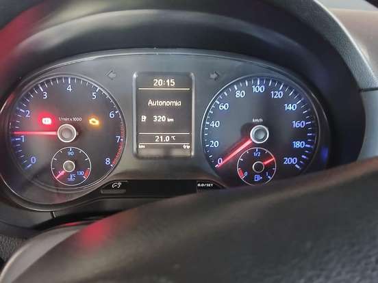 VOLKSWAGEN-FOX-1.0 MI 8V FLEX 4P MANUAL VOLKSWAGEN-FOX-2010