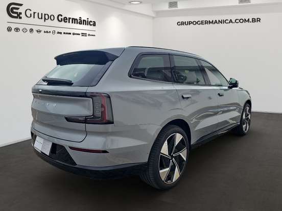 VOLVO-EX90-P8 RECHARGE TWIN ELECTRIC PERFORMANCE ULTRA AWD VOLVO-EX90-2024