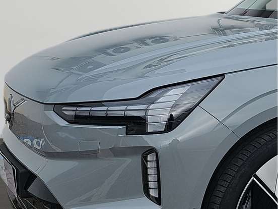 VOLVO-EX90-P8 RECHARGE TWIN ELECTRIC PERFORMANCE ULTRA AWD VOLVO-EX90-2024