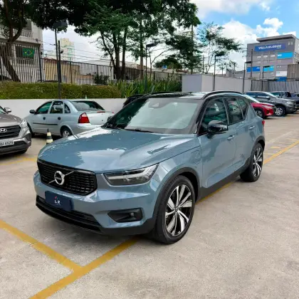 VOLVO XC40 1.5 T5 RECHARGE R-DESIGN GEARTRONIC VOLVO XC40 1.5 T5 RECHARGE R-DESIGN GEARTRONIC