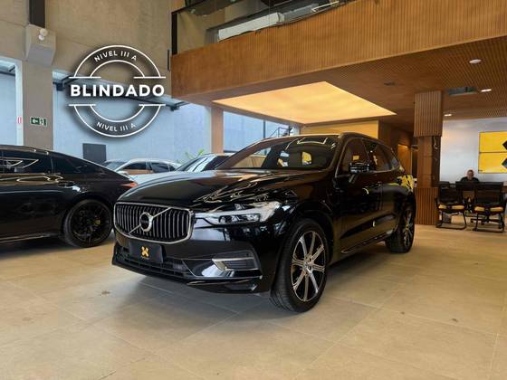 VOLVO XC60 2.0 T8 HYBRID INSCRIPTION AWD GEARTRONIC