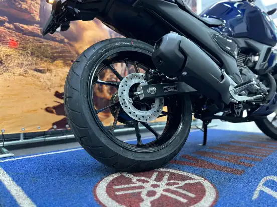 YAMAHA-FZ15 FAZER CONNECTED ABS YAMAHA-FZ15 FAZER CONNECTED ABS-2025
