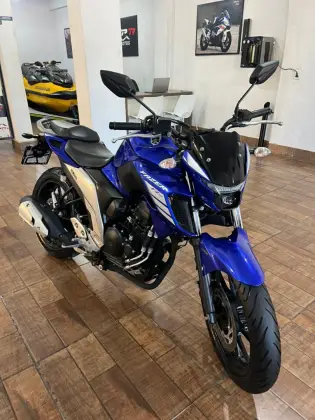 YAMAHA FZ25 FAZER ABS YAMAHA FZ25 FAZER ABS