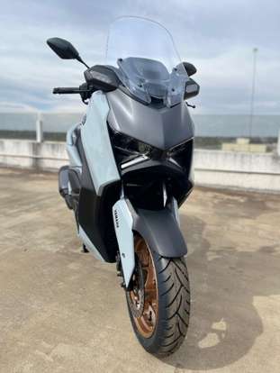 YAMAHA-XMAX 300 CONNECTED ABS-2026