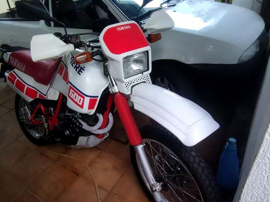 YAMAHA-XT 600 Z TÉNÉRÉ YAMAHA-XT 600 Z TÉNÉRÉ-1988
