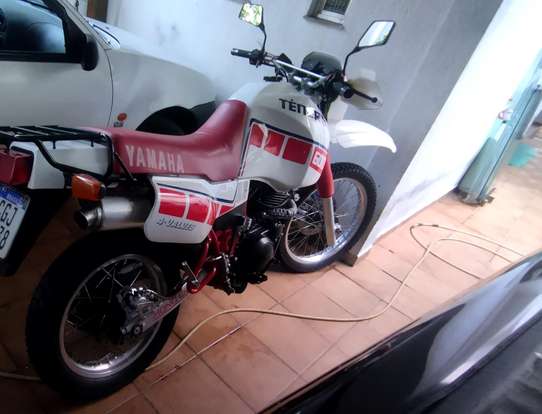 YAMAHA-XT 600 Z TÉNÉRÉ-1988