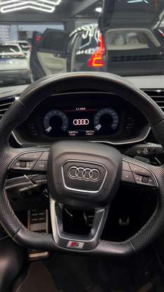 AUDI-Q3-2024