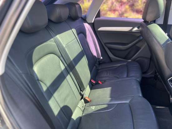AUDI-Q3-2015