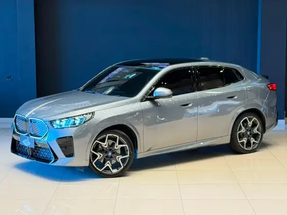 BMW iX2 64,8 KW ELÉTRICO XDRIVE30 M SPORT BMW iX2 64,8 KW ELÉTRICO XDRIVE30 M SPORT