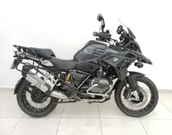 BMW R 1250 GS TRIPLE BLACK BMW R 1250 GS TRIPLE BLACK