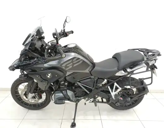 BMW-R 1250 GS TRIPLE BLACK-2023