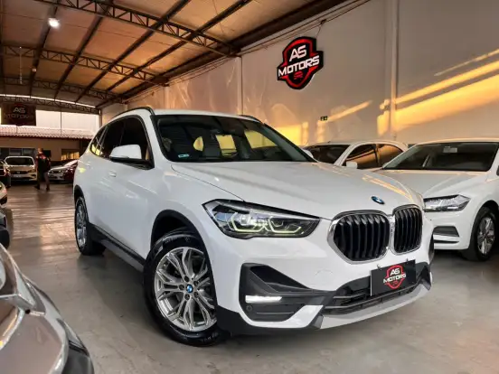 BMW-X1-2021