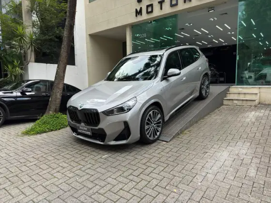 BMW X1 2.0 16V TURBO GASOLINA SDRIVE20I M SPORT STEPTRONIC BMW X1 2.0 16V TURBO GASOLINA SDRIVE20I M SPORT STEPTRONIC