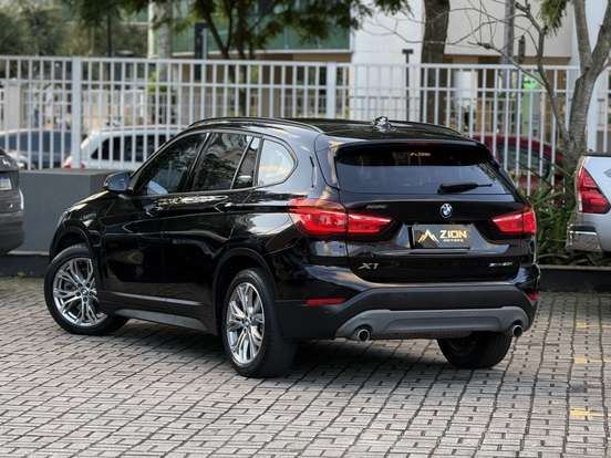 BMW-X1-2018