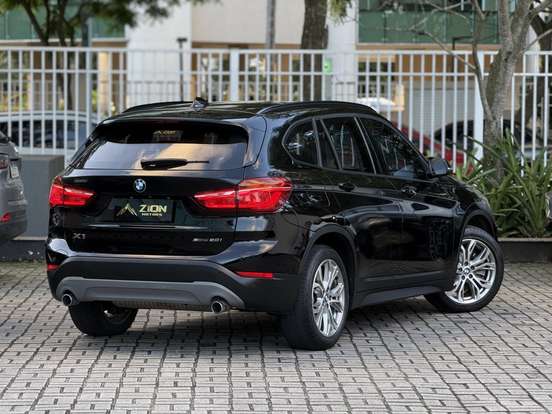 BMW-X1-2018