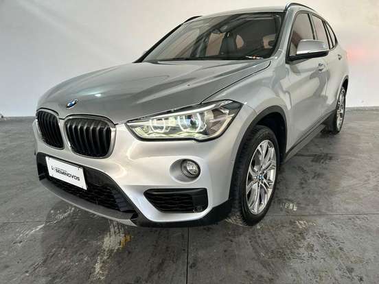 BMW-X1-2.0 16V TURBO ACTIVEFLEX SDRIVE20I GP 4P AUTOMÁTICO BMW-X1-2019