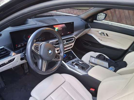 BMW-320i-2024