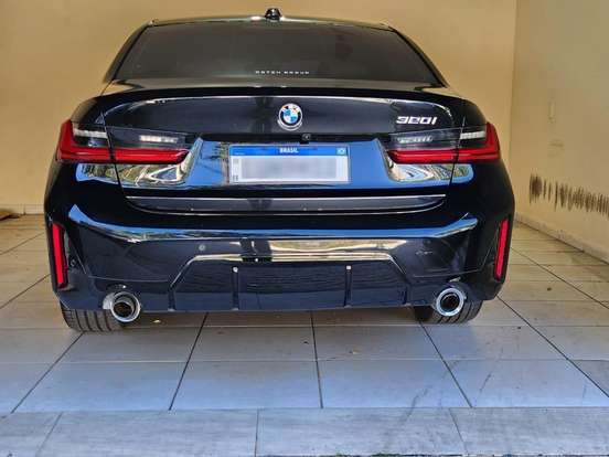 BMW-320i-2.0 16V TURBO FLEX M SPORT AUTOMÁTICO BMW-320i-2024