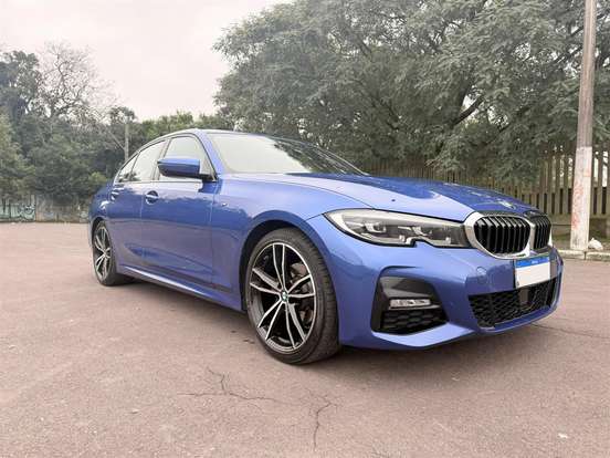BMW-320i-2.0 16V TURBO GASOLINA M SPORT AUTOMÁTICO BMW-320i-2020