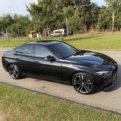 BMW-320i-2018