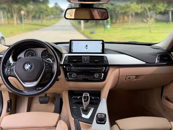 BMW-320i-2.0 SPORT 16V TURBO ACTIVE FLEX 4P AUTOMÁTICO BMW-320i-2018