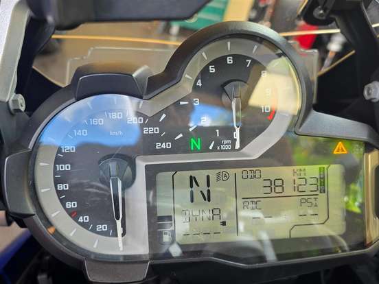 BMW-R 1200 GS ADVENTURE BMW-R 1200 GS ADVENTURE-2015