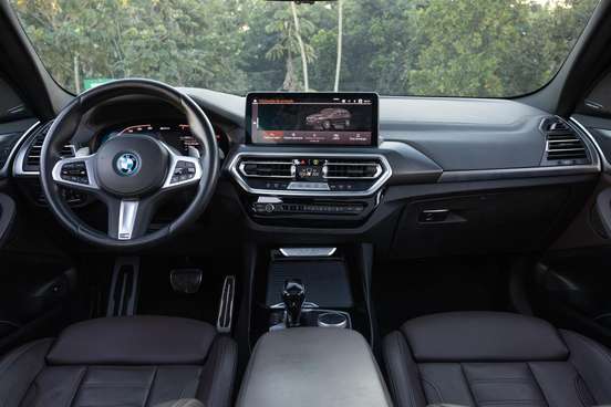 BMW-X3-2023