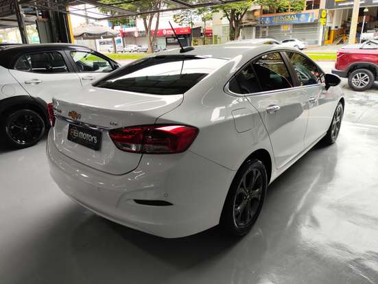 CHEVROLET-CRUZE-2022
