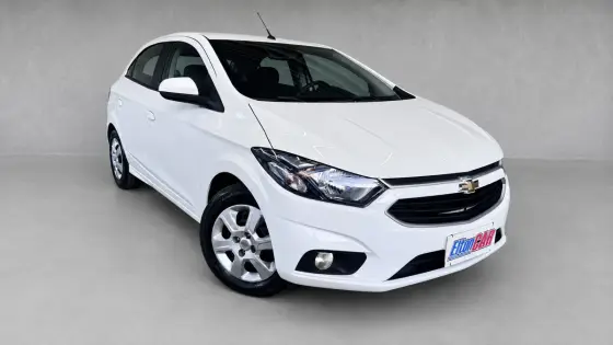 CHEVROLET ONIX 1.4 MPFI LT 8V FLEX 4P MANUAL CHEVROLET ONIX 1.4 MPFI LT 8V FLEX 4P MANUAL