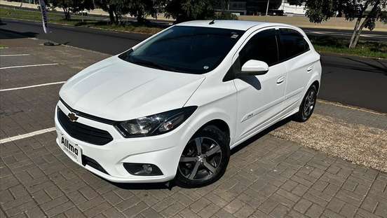 CHEVROLET-ONIX-2018