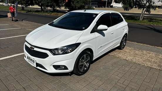CHEVROLET-ONIX-2018