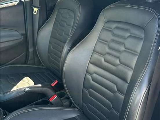 CHEVROLET-ONIX-1.4 MPFI LTZ 8V FLEX 4P MANUAL CHEVROLET-ONIX-2018