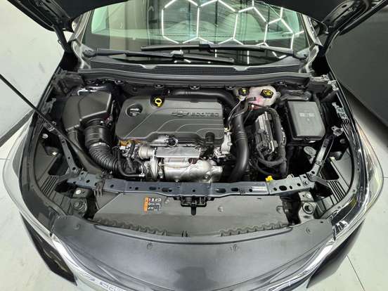 CHEVROLET-CRUZE-2022