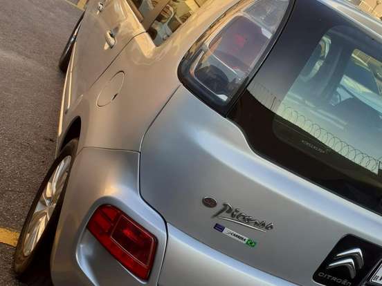 CITROËN-C3 PICASSO-1.6 FLEX GLX BVA CITROËN-C3 PICASSO-2013