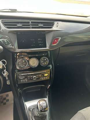 CITROËN-DS3-2013