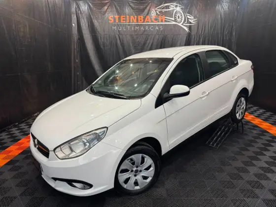 FIAT GRAND SIENA 1.4 MPI ATTRACTIVE 8V FLEX 4P MANUAL FIAT GRAND SIENA 1.4 MPI ATTRACTIVE 8V FLEX 4P MANUAL