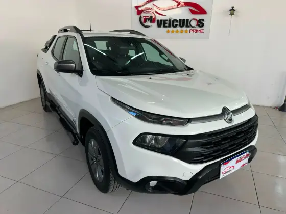 FIAT TORO 1.8 16V EVO FLEX FREEDOM AT6 FIAT TORO 1.8 16V EVO FLEX FREEDOM AT6