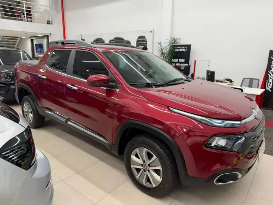 FIAT TORO 1.8 16V EVO FLEX FREEDOM AT6 FIAT TORO 1.8 16V EVO FLEX FREEDOM AT6